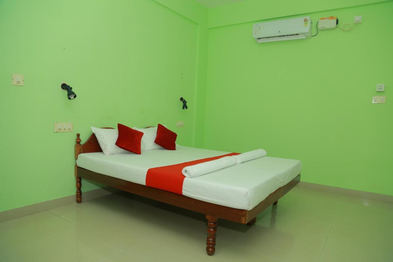 Shirleys Beach Hotel Kovalam Kültér fotó